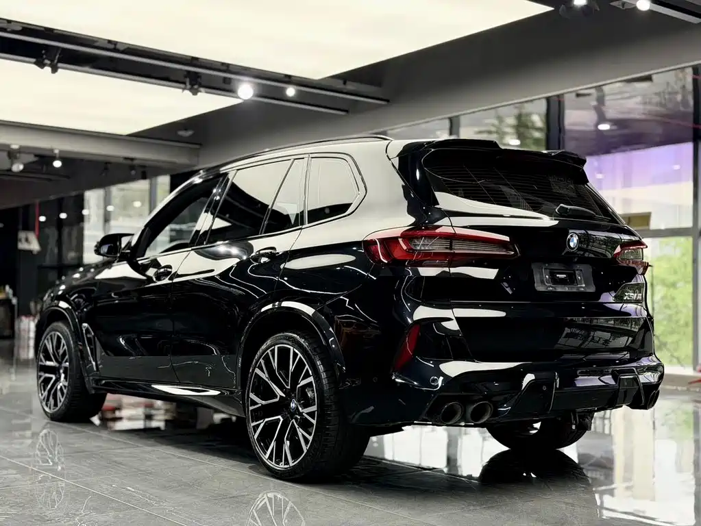 BMW X5 M 2021 — фото 4