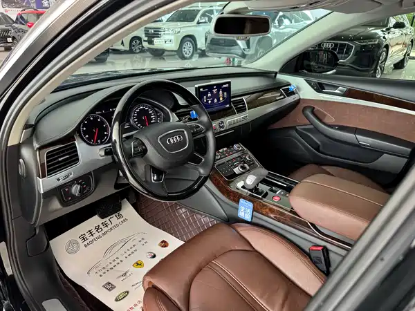 Audi A8 2016