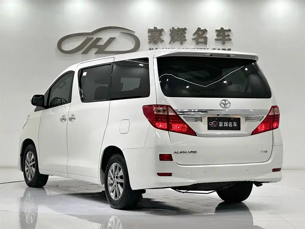 Toyota Alphard 2014 — фото 5