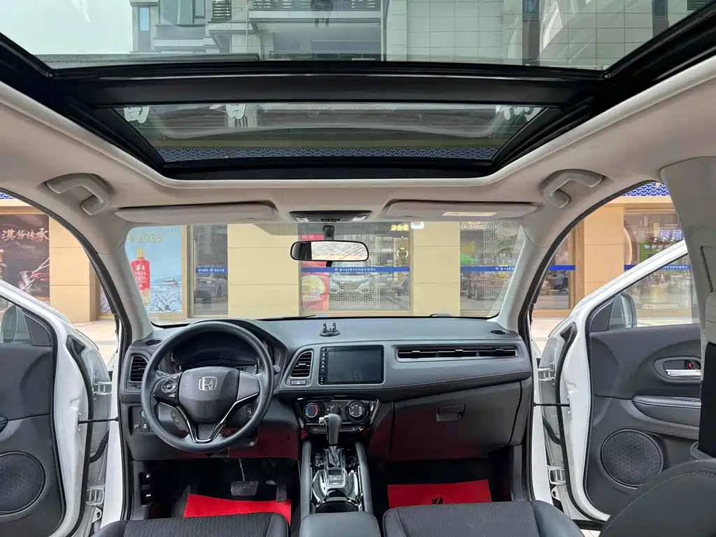 Honda Vezel 2022 — фото 15