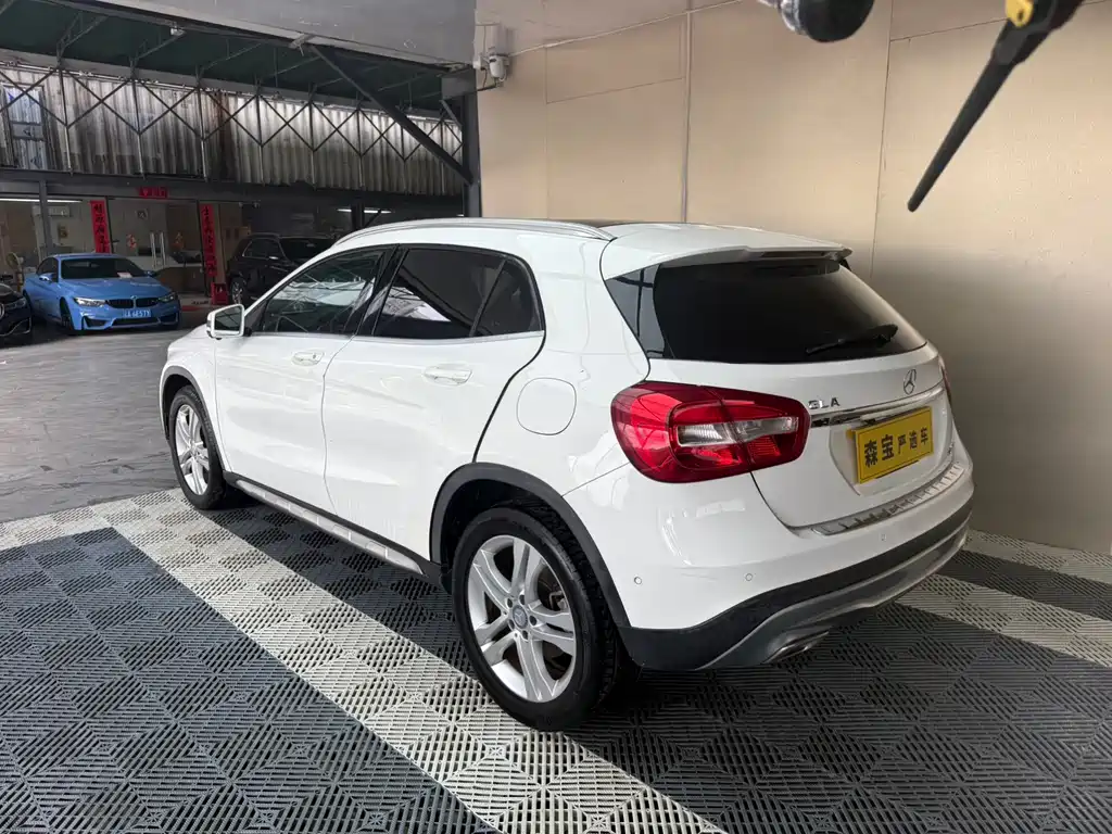 Mercedes-Benz GLA 2015 — фото 4