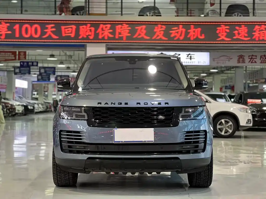 Land Rover Range Rover 2019 — фото 1