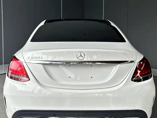 Mercedes-Benz C-Class 2021