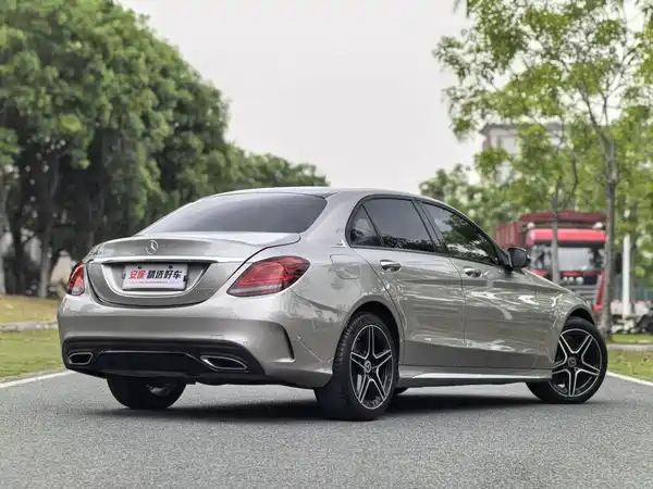 Mercedes-Benz C-Class 2021