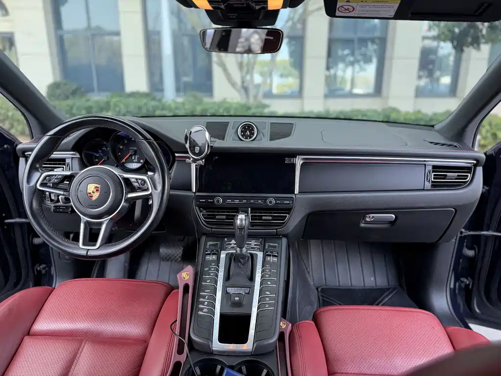 Porsche Macan 2015 — фото 8