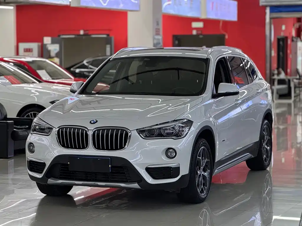 BMW X1 2018 — фото 3
