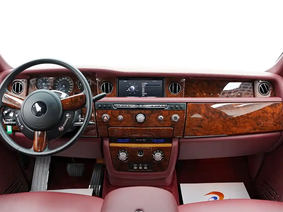 Rolls-Royce Phantom 2013 — фото 5