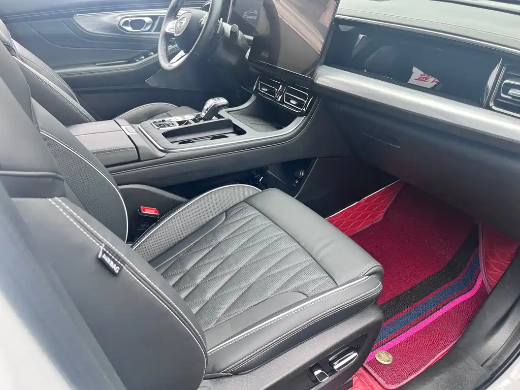 GAC Motor Trumpchi GS8 2023 — фото 13