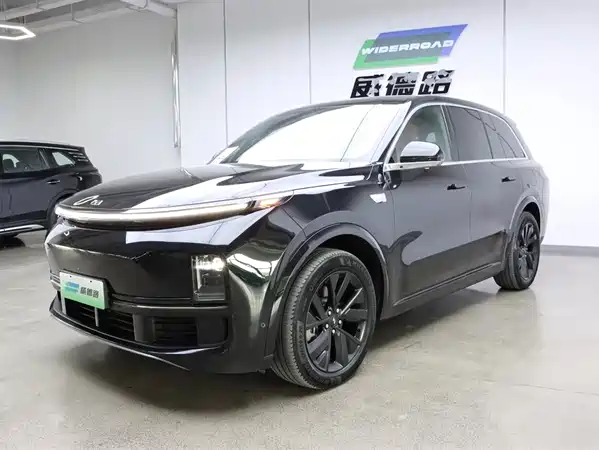 Li Auto L8 2024