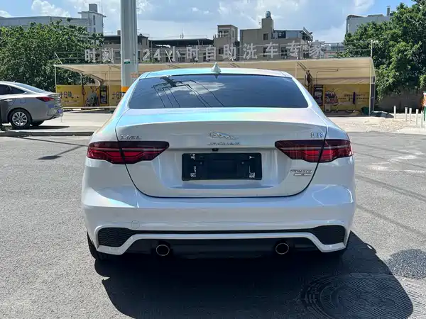 Jaguar XEL 2020