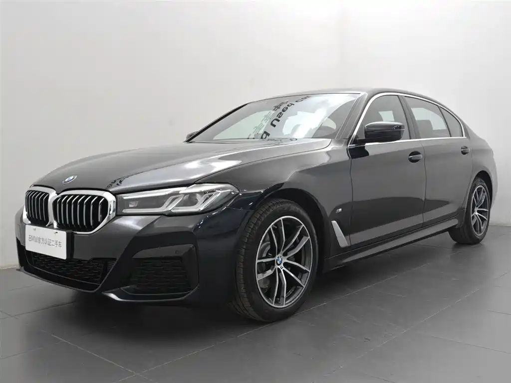 BMW 5 Series 2023