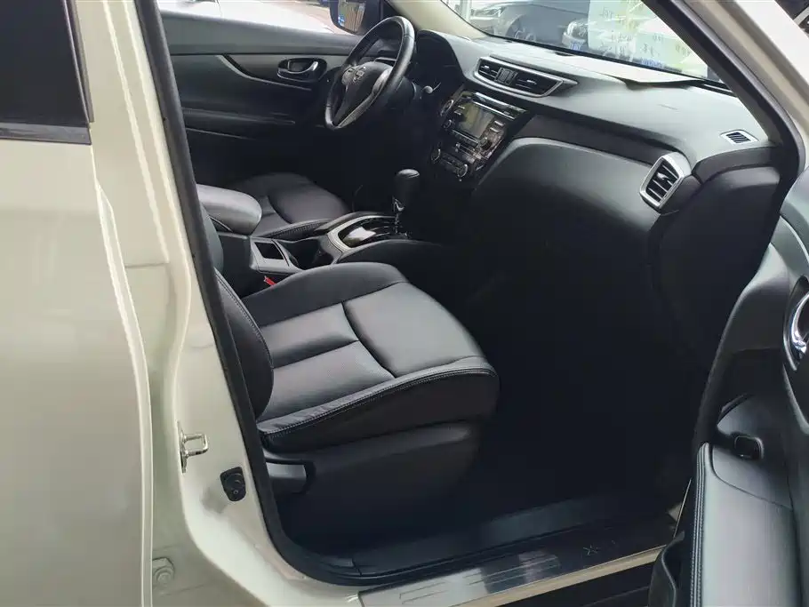 Nissan X-Trail 2015 — фото 8