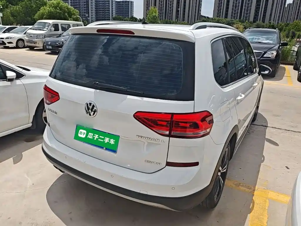 Volkswagen Touran 2019