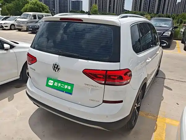 Volkswagen Touran 2019