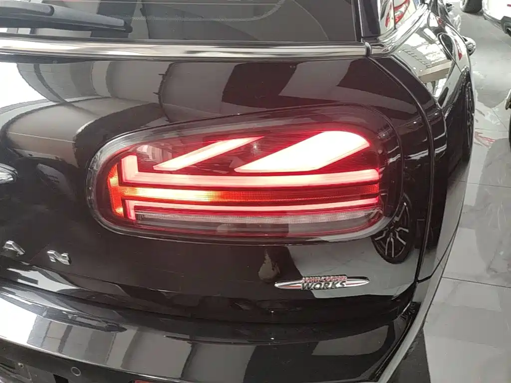 MINI JCW Clubman 2020 — фото 8