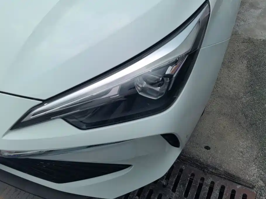 Roewe i5 2025