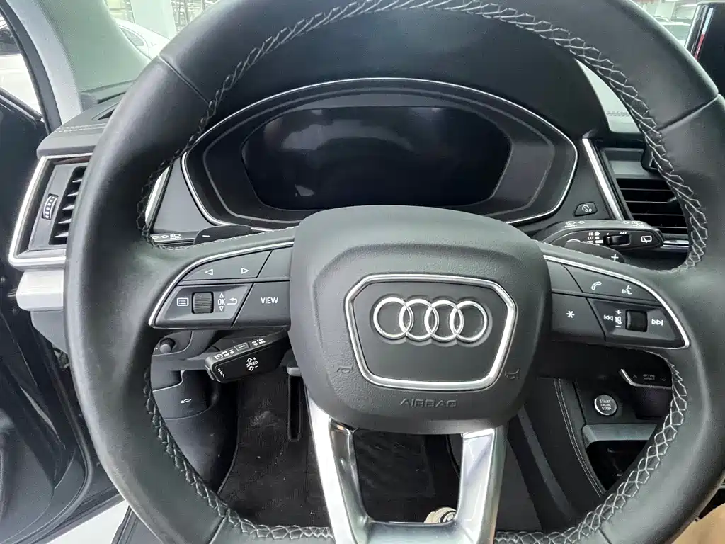 Audi Q5L 2022 — фото 4