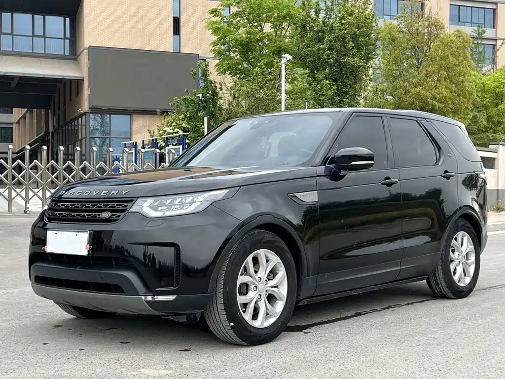 Land Rover Discovery 2017 — фото 1