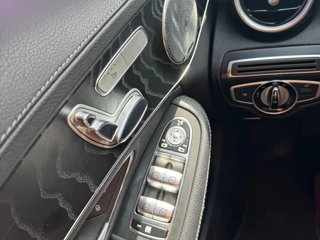 Mercedes-Benz C-Class 2016