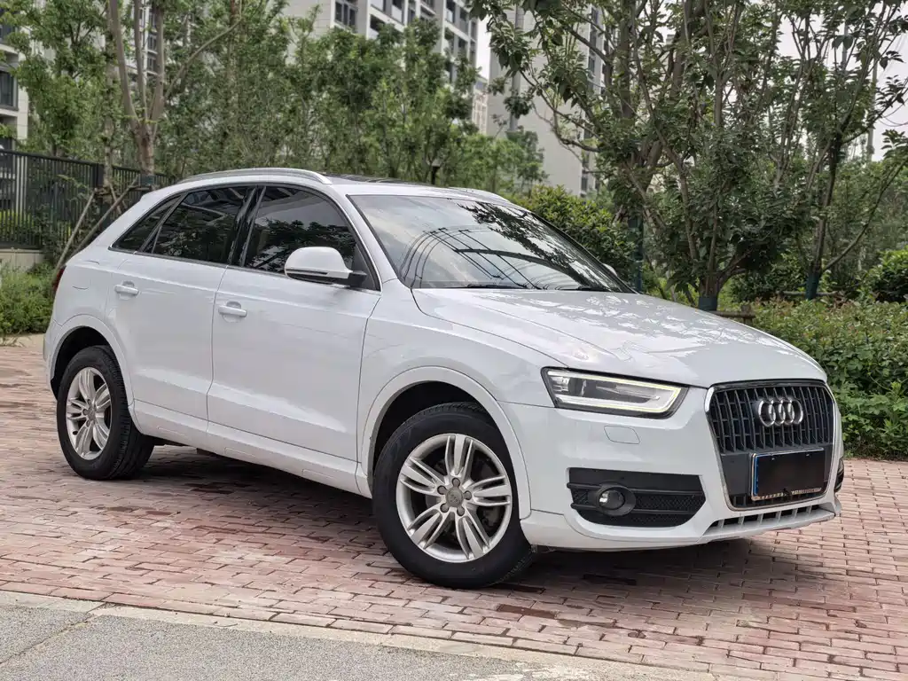 Audi Q3 2016