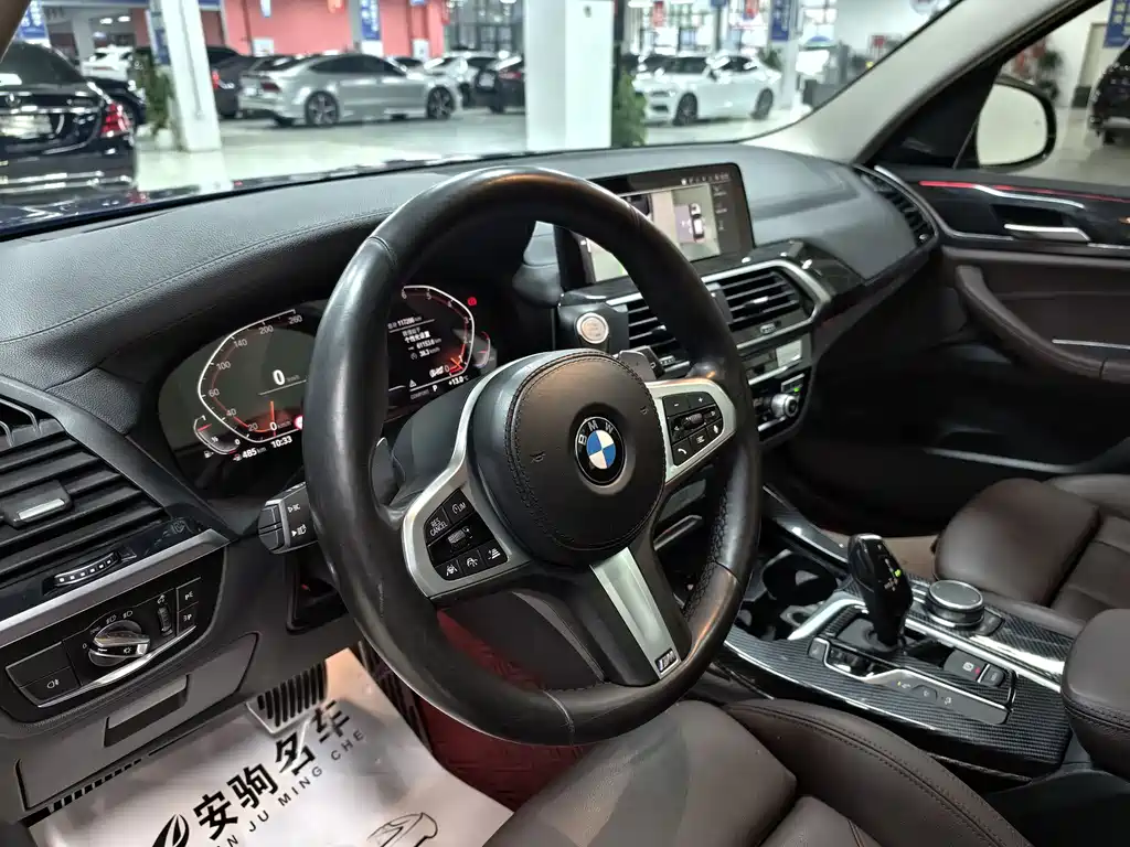 BMW X3 2019 — фото 12