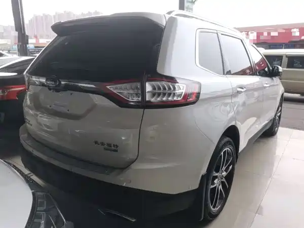 Ford Edge 2016