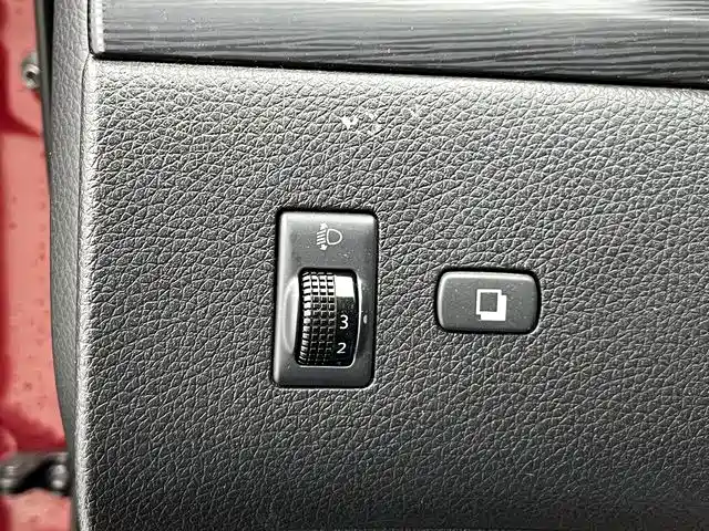Nissan Tiida 2015 — фото 17