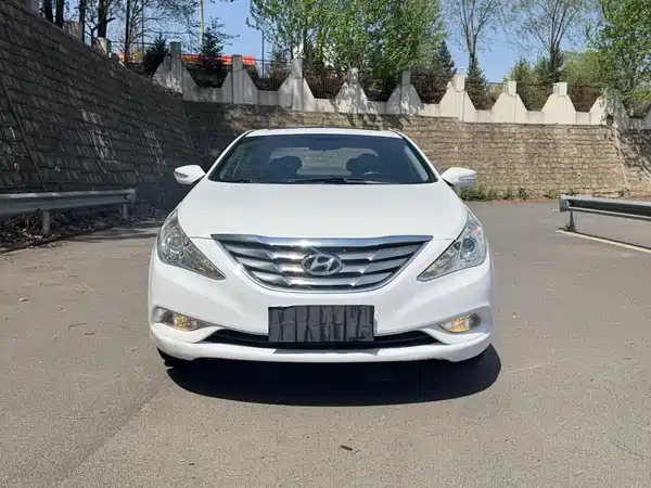 Hyundai Sonata 2013