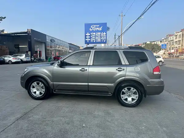 Kia Ba Rui 2010