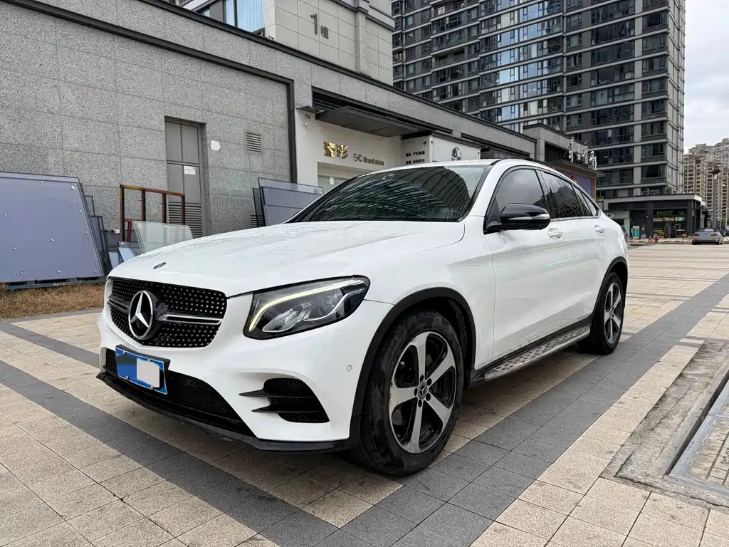 Mercedes-Benz GLC Coupe 2018 — фото 1