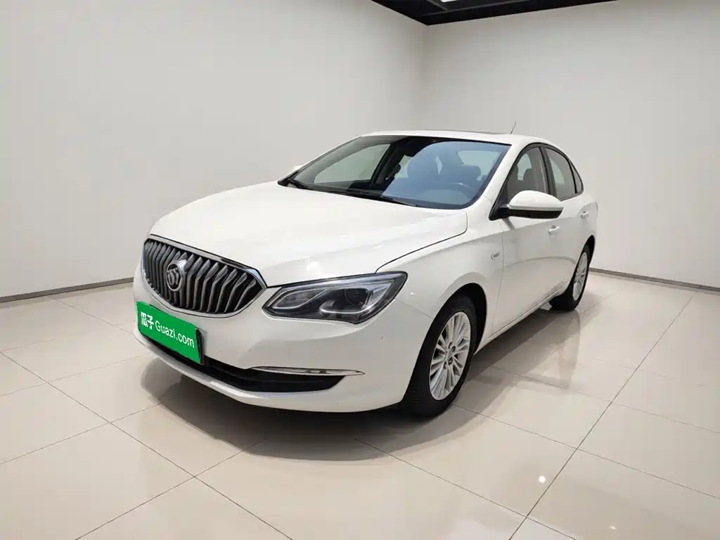 Buick Excelle 2017 — фото 1