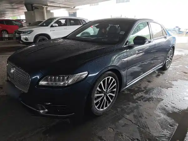 Lincoln Continental 2018