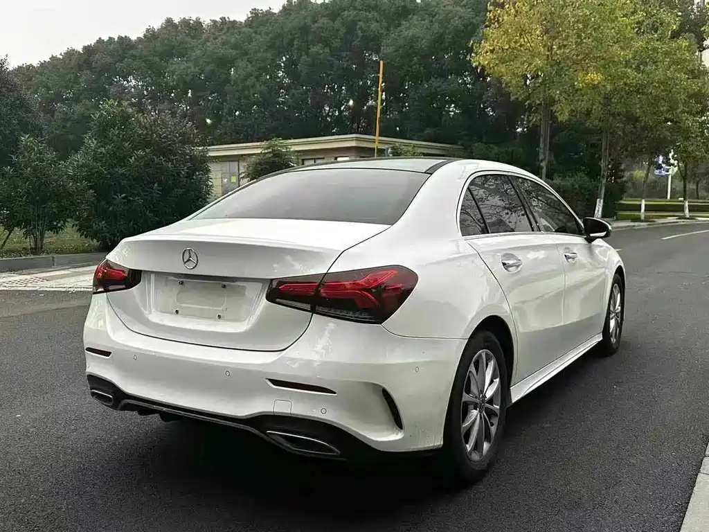 Mercedes-Benz A-Class 2020 — фото 8