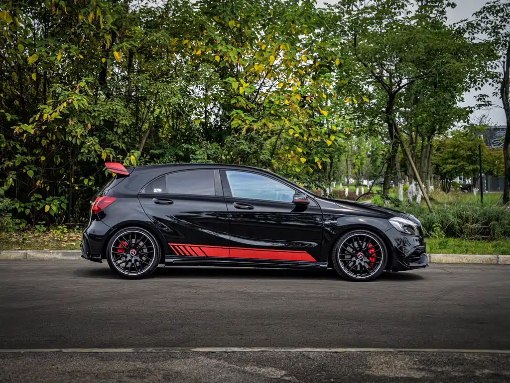Mercedes-Benz A-Class AMG 2018 — фото 10