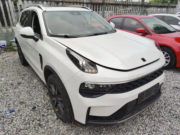 Lynk & Co 01 2021