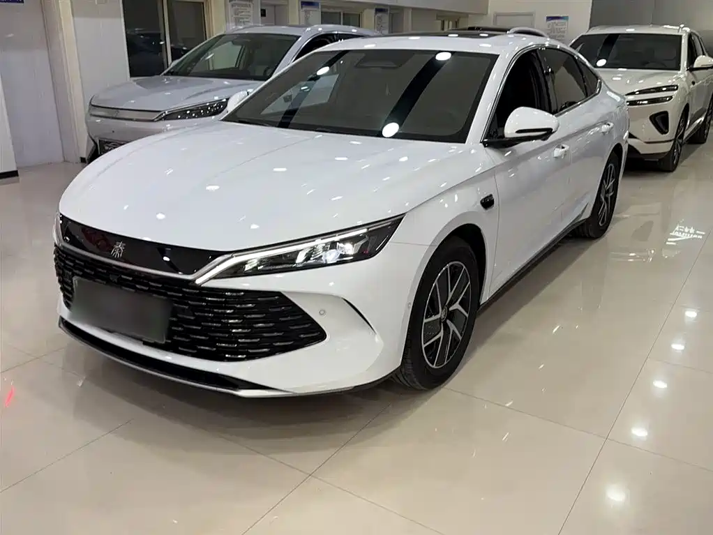 BYD Qin L 2025 — фото 3
