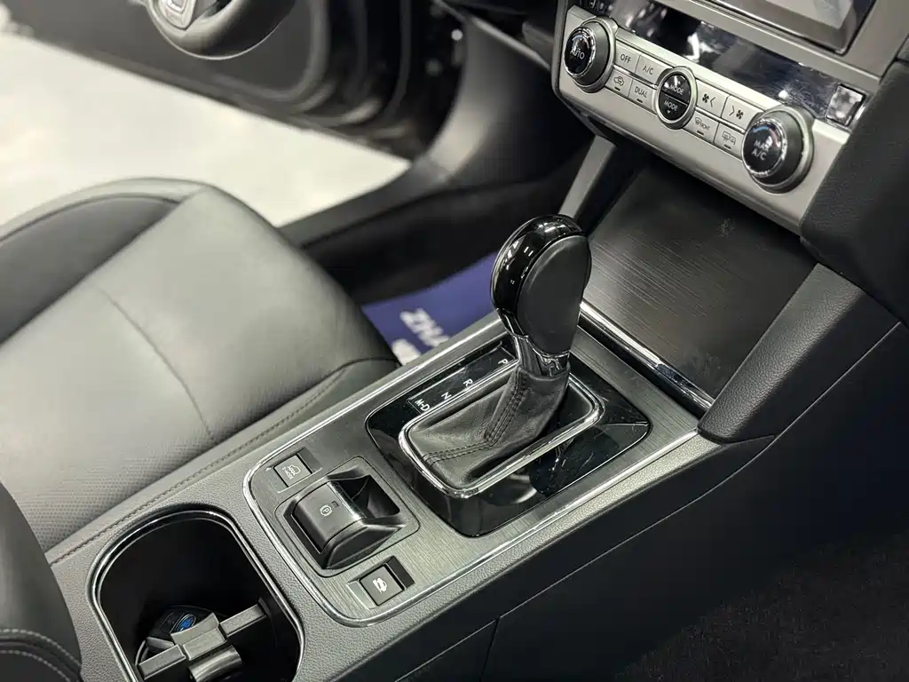 Subaru Outback 2017 — фото 13