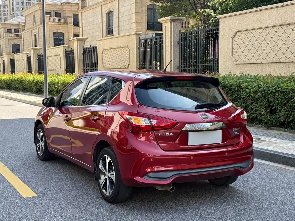 Nissan Tiida 2018