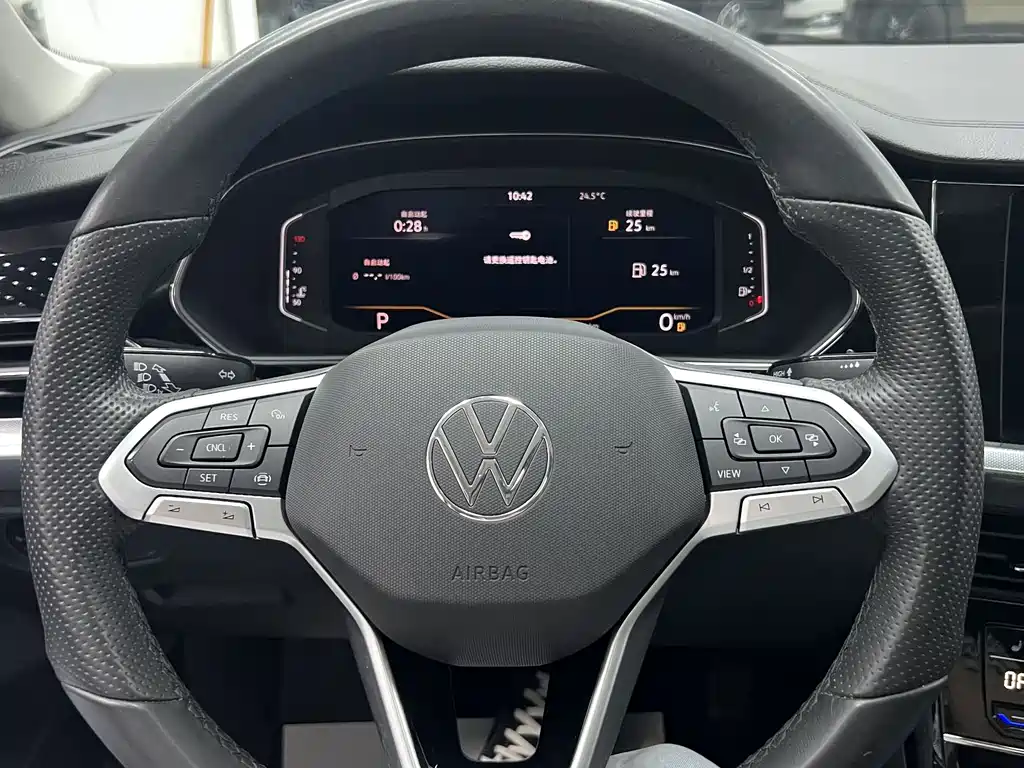 Volkswagen Passat 2022 — фото 20