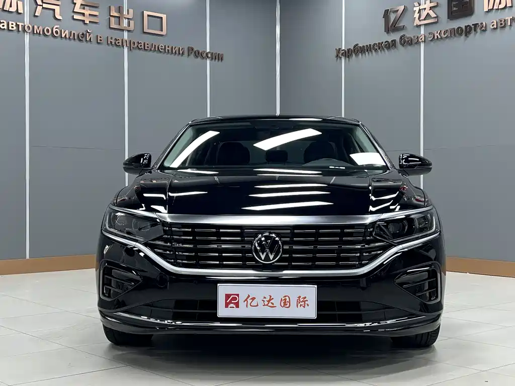 Volkswagen Passat 2022