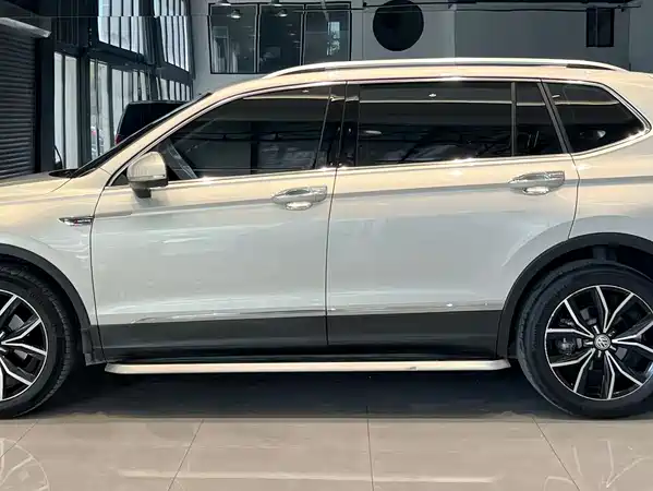 Volkswagen Tiguan L 2019