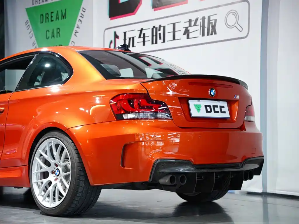 BMW 1 Series M 2012 — фото 44