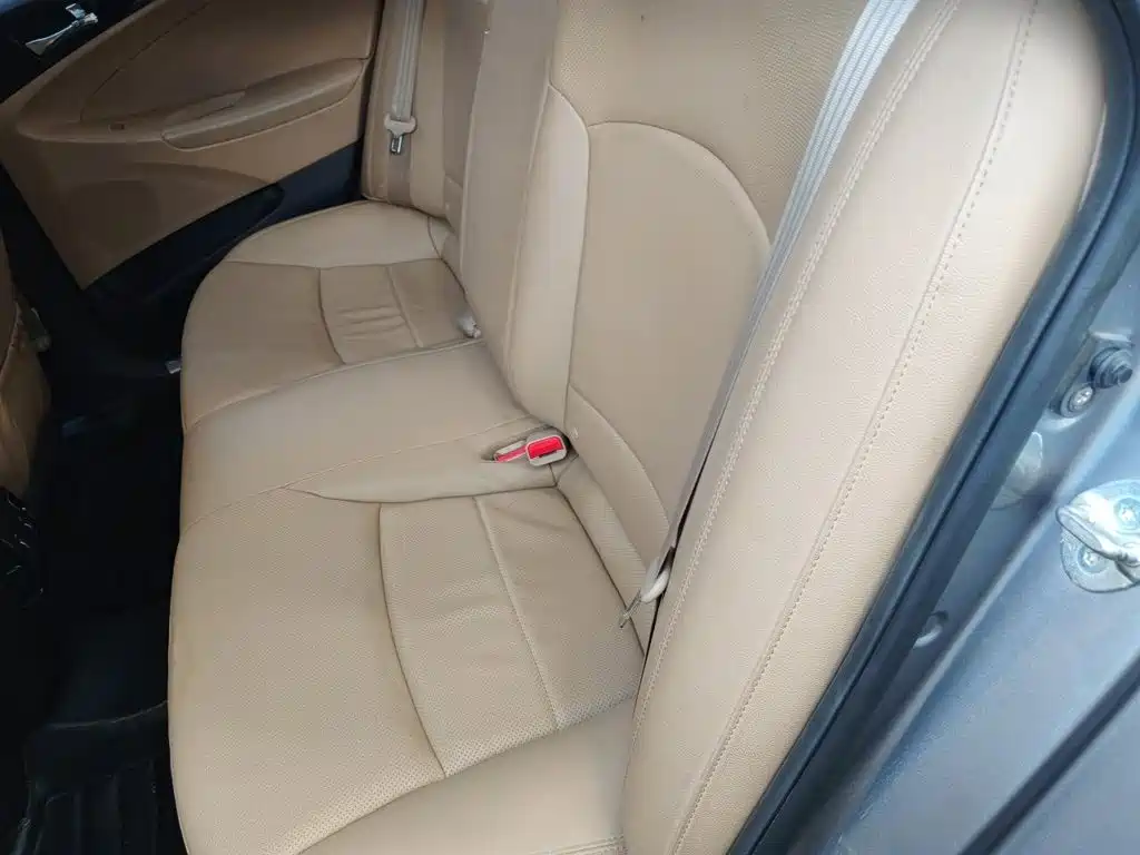Hyundai Sonata 2014 — фото 14