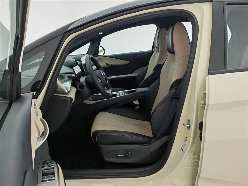 BYD Dolphin 2025 — фото 10