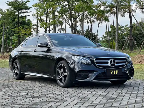 Mercedes-Benz E-Class 2020