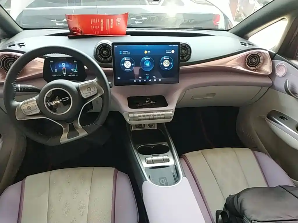 BYD Dolphin 2024 — фото 10