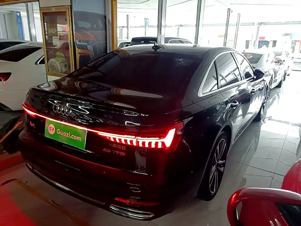 Audi A6L 2021