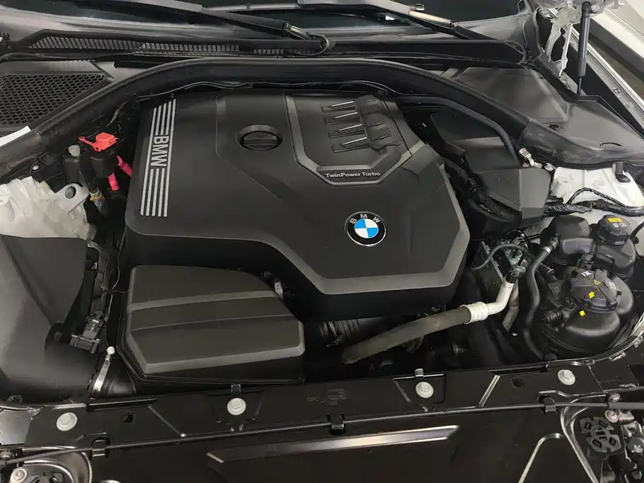 BMW 3 Series 2020 — фото 10