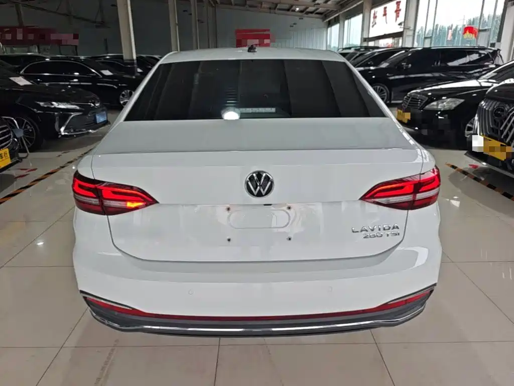Volkswagen Lavida 2022