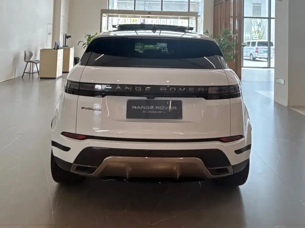 Land Rover Range Rover Evoque 2025 — фото 4
